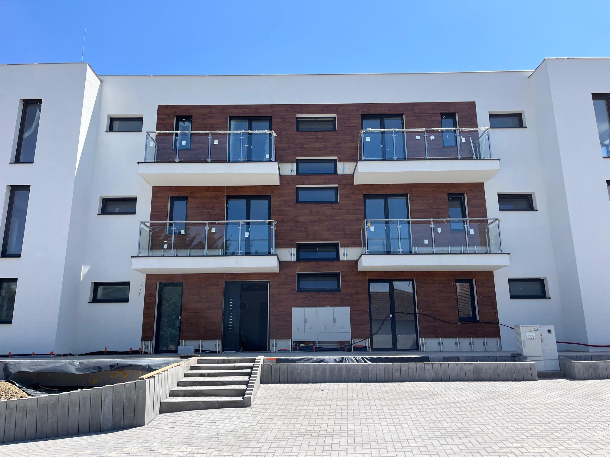 Výstavba bytových domov 10